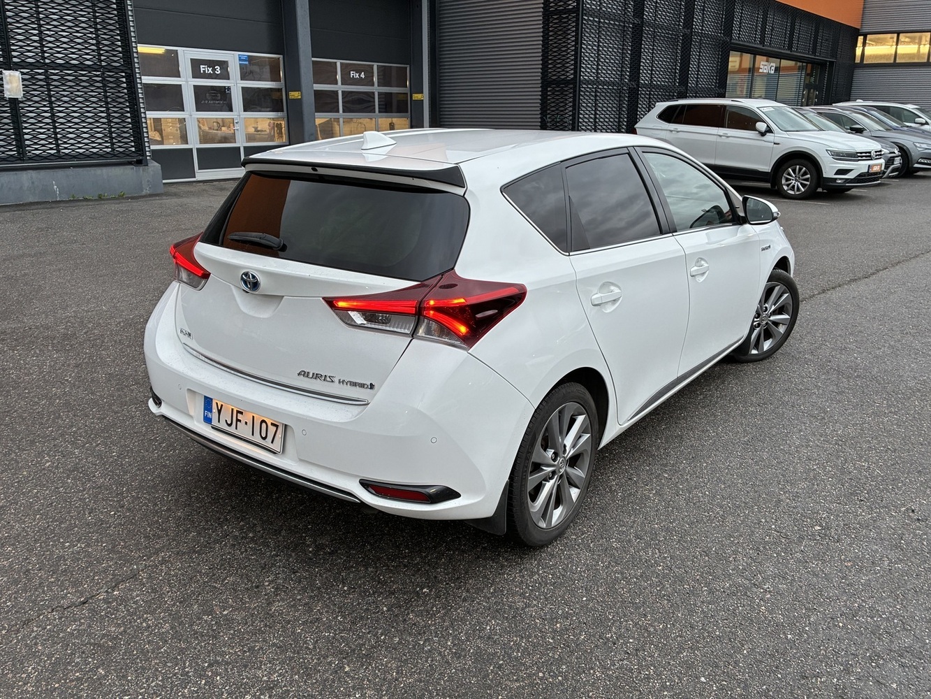 Toyota Auris vaihtoauto