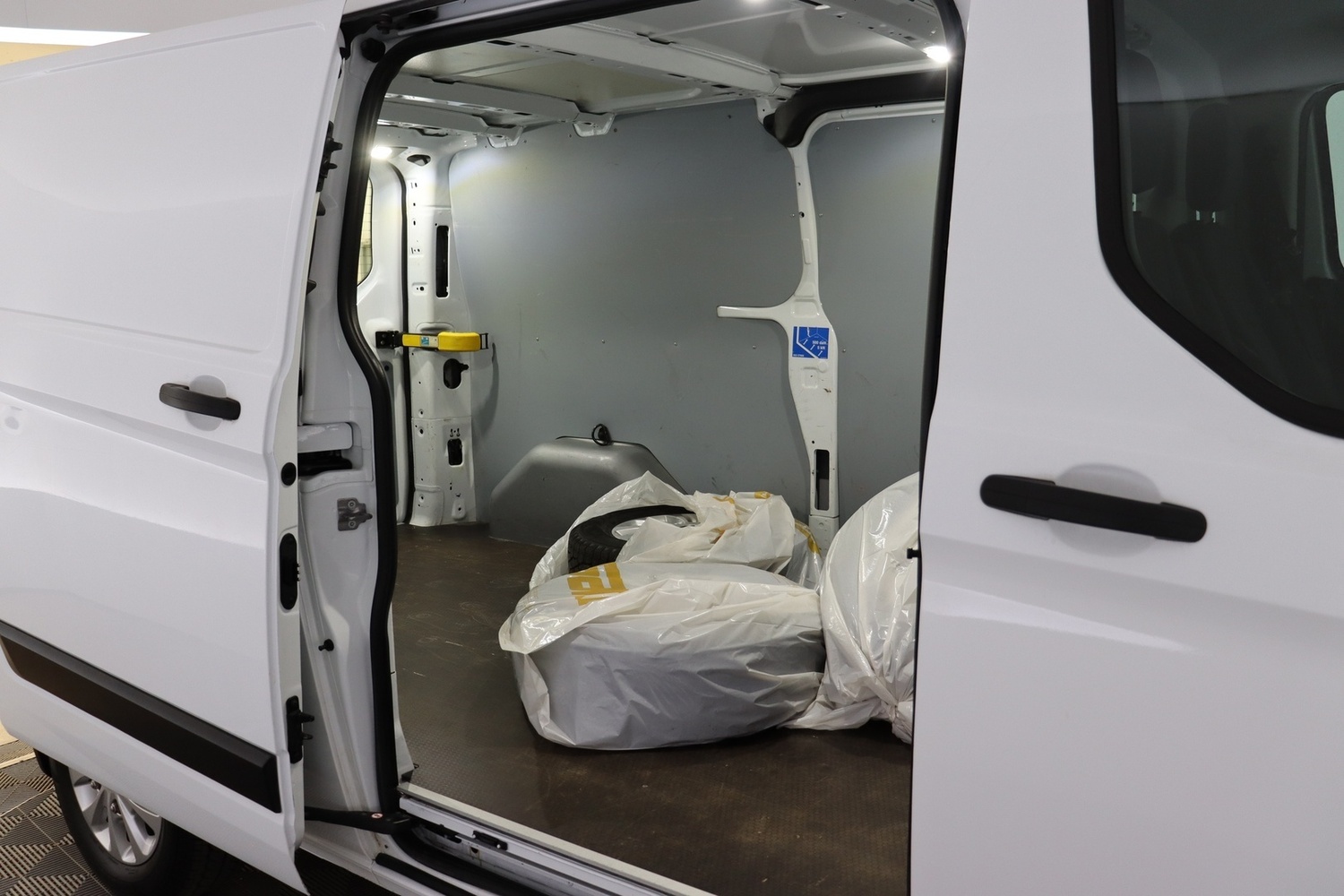 Ford Transit Custom vaihtoauto