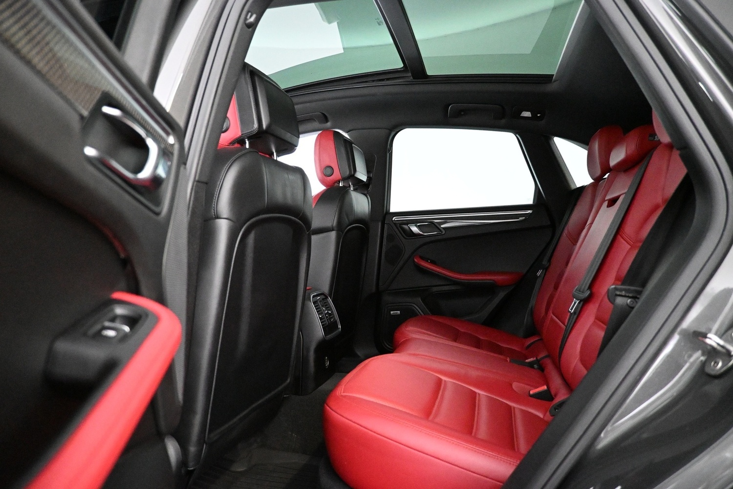 Porsche Macan vaihtoauto