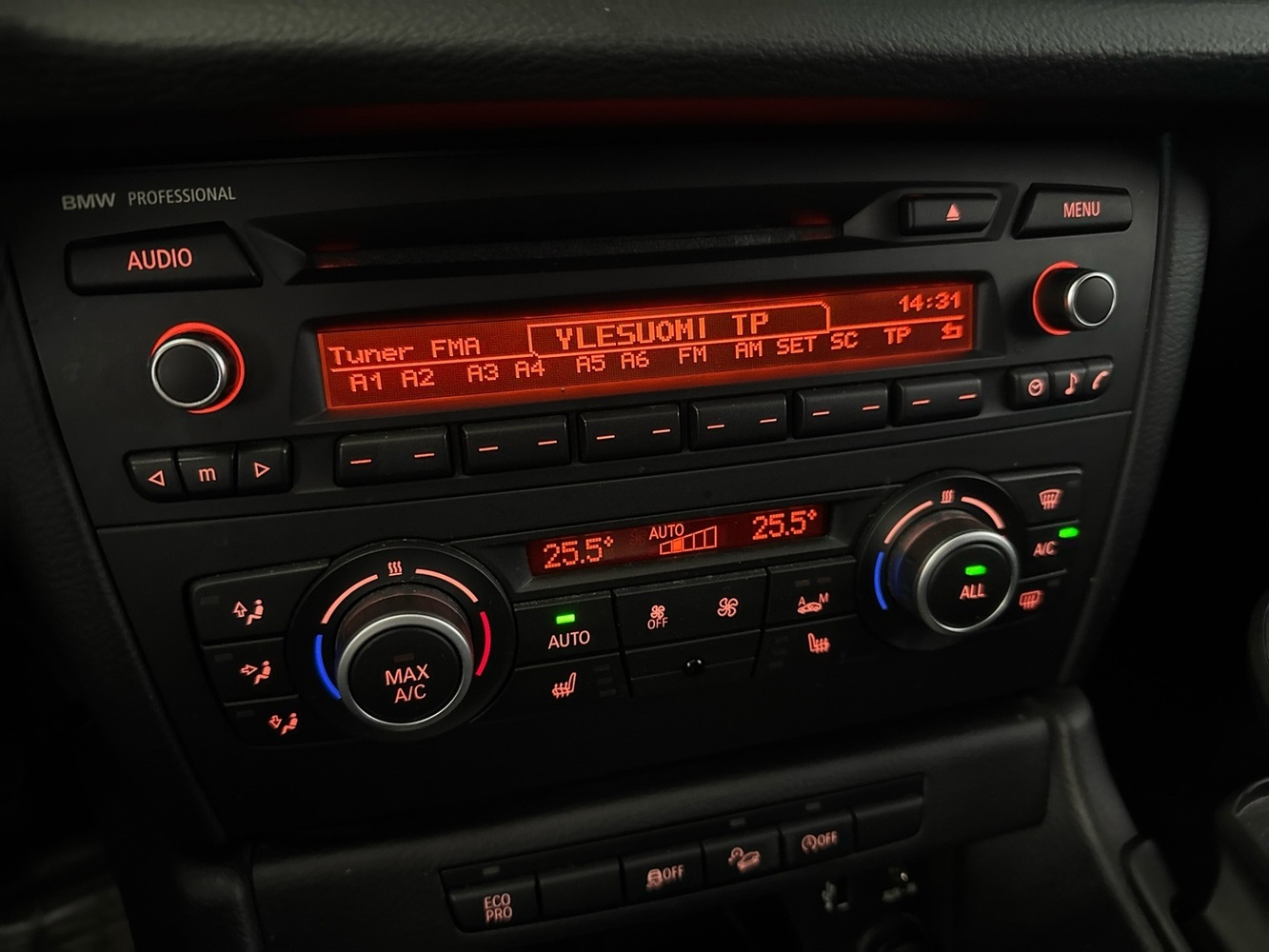 BMW X1 vaihtoauto
