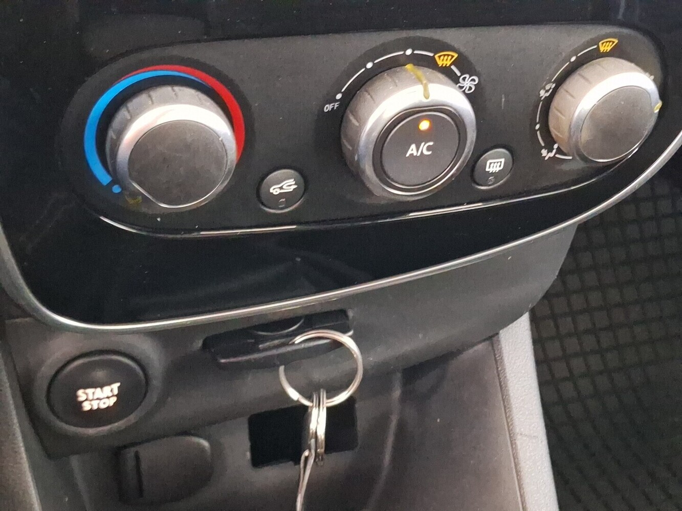 Renault Clio vaihtoauto