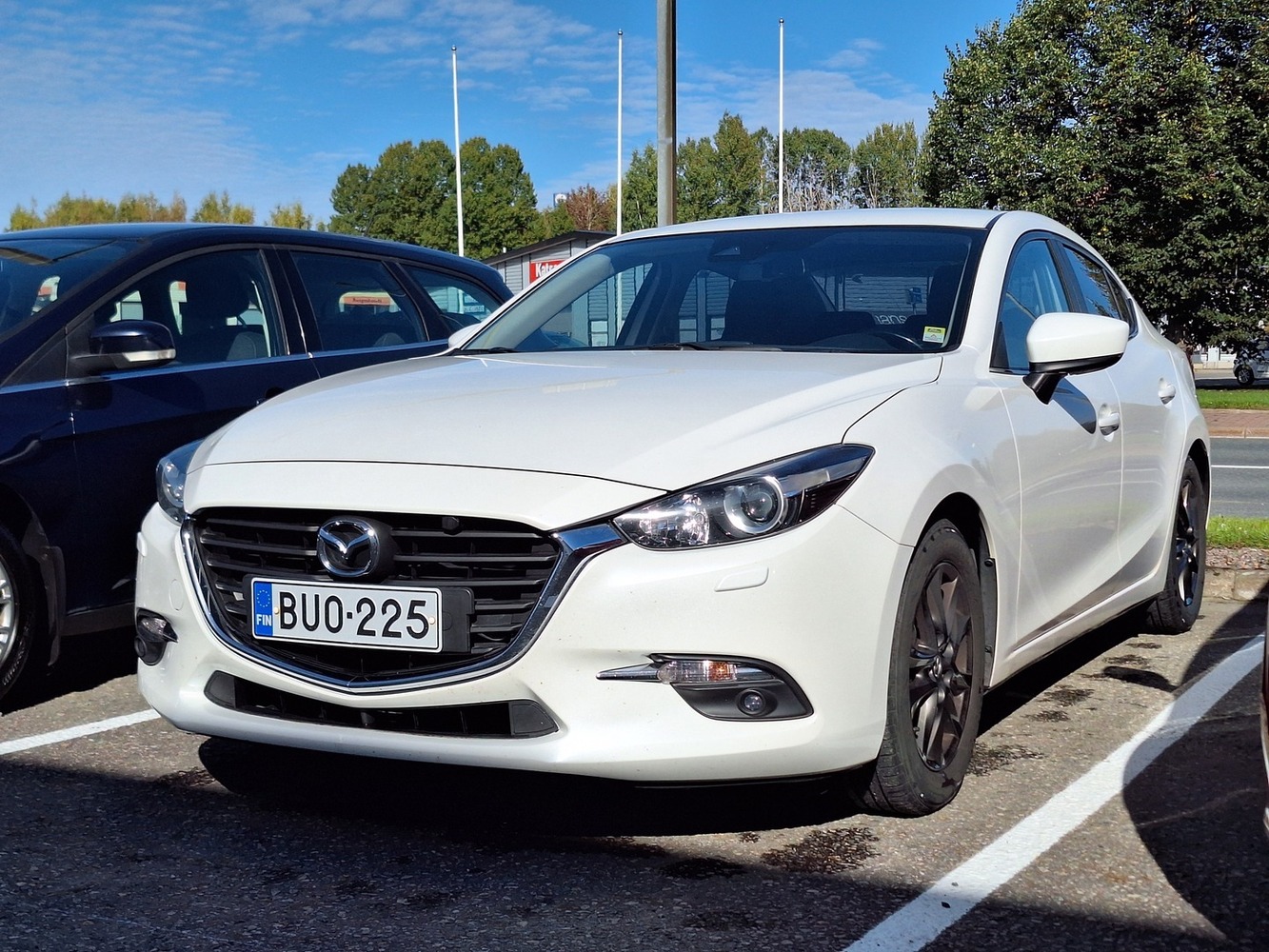 Mazda 3 vaihtoauto