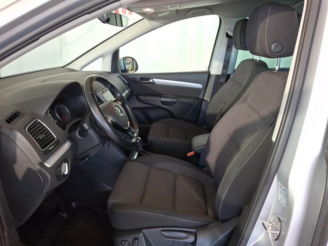 Volkswagen Sharan vaihtoauto
