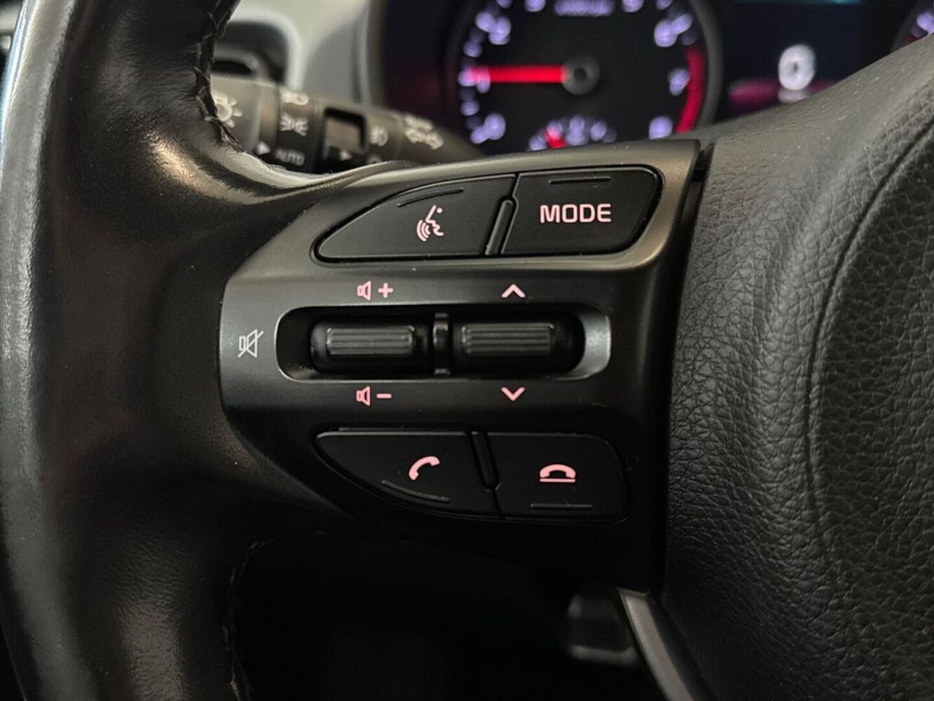 Kia Rio vaihtoauto