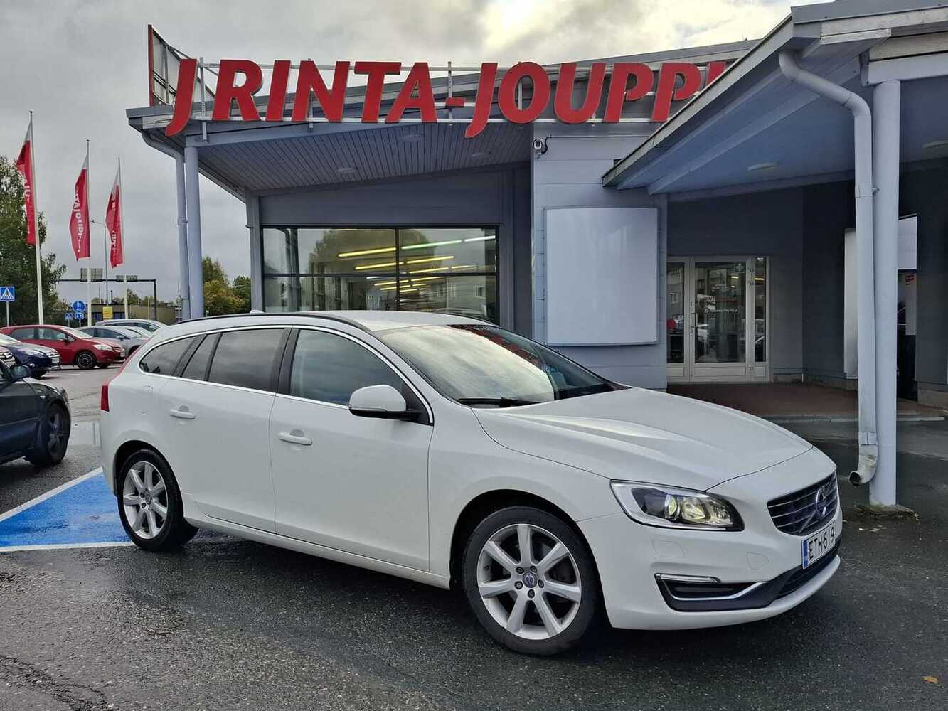 Volvo V60 vaihtoauto