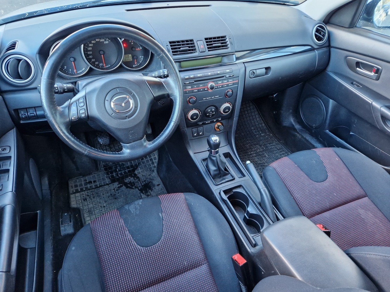 Mazda 3 vaihtoauto