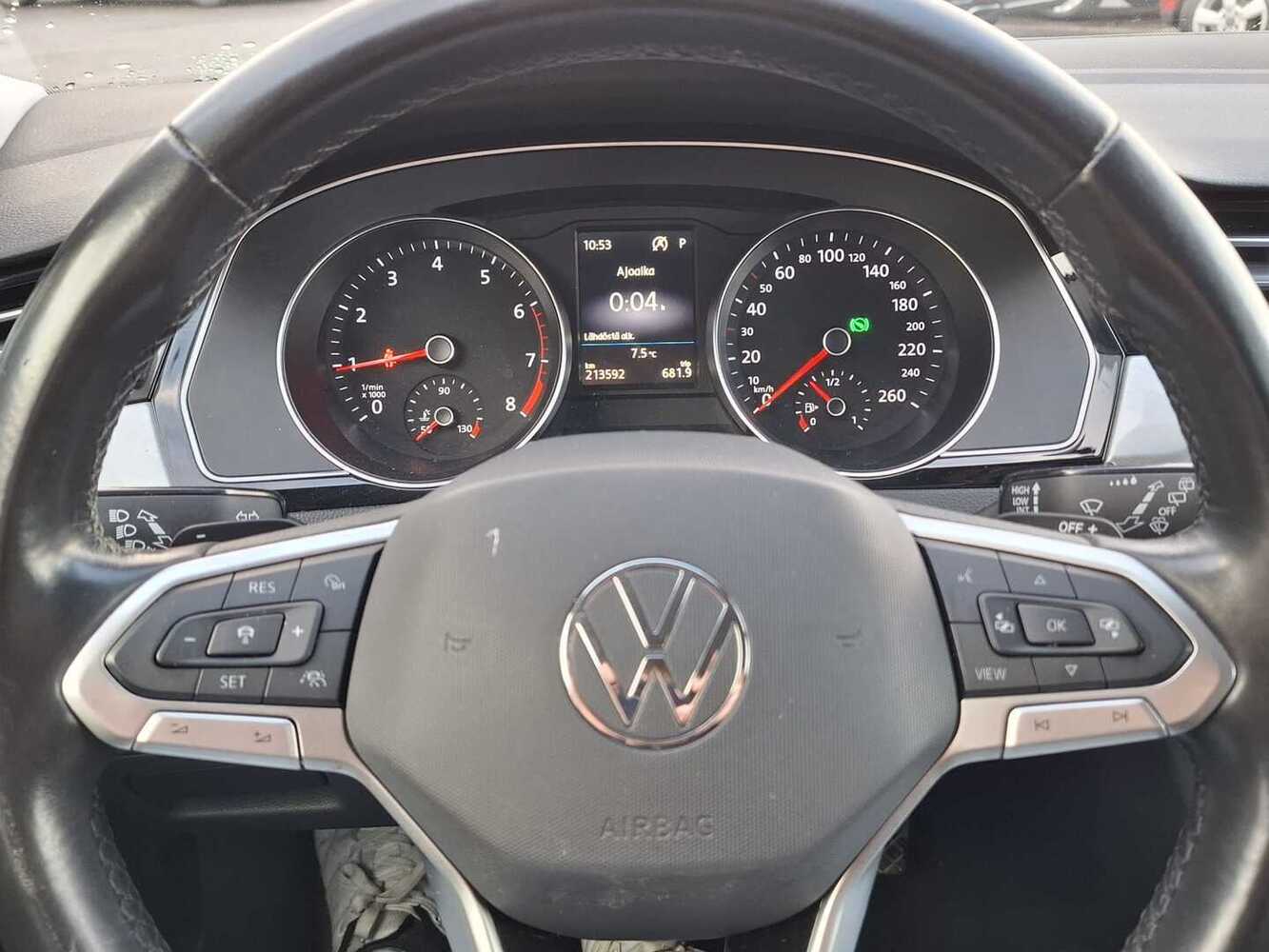 Volkswagen Passat vaihtoauto