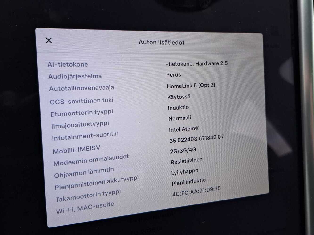 Tesla Model S vaihtoauto