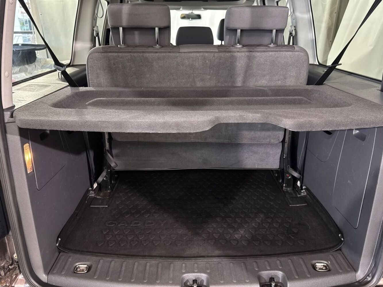 Volkswagen Caddy Maxi vaihtoauto