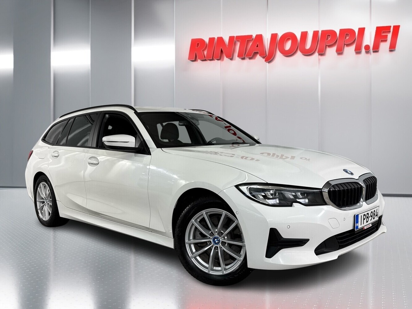 BMW 320 vaihtoauto