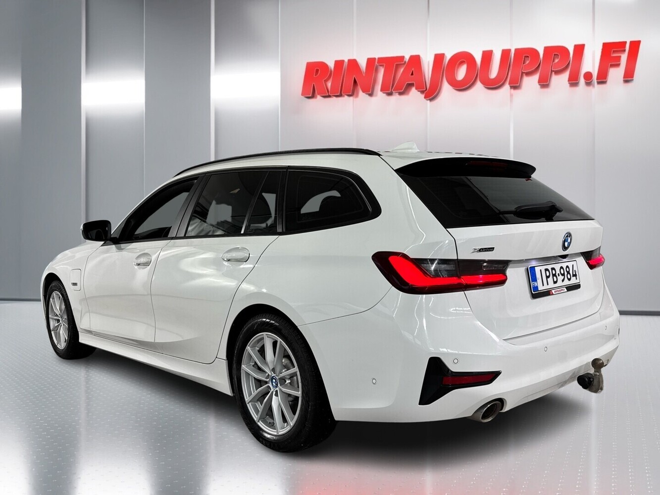 BMW 320 vaihtoauto