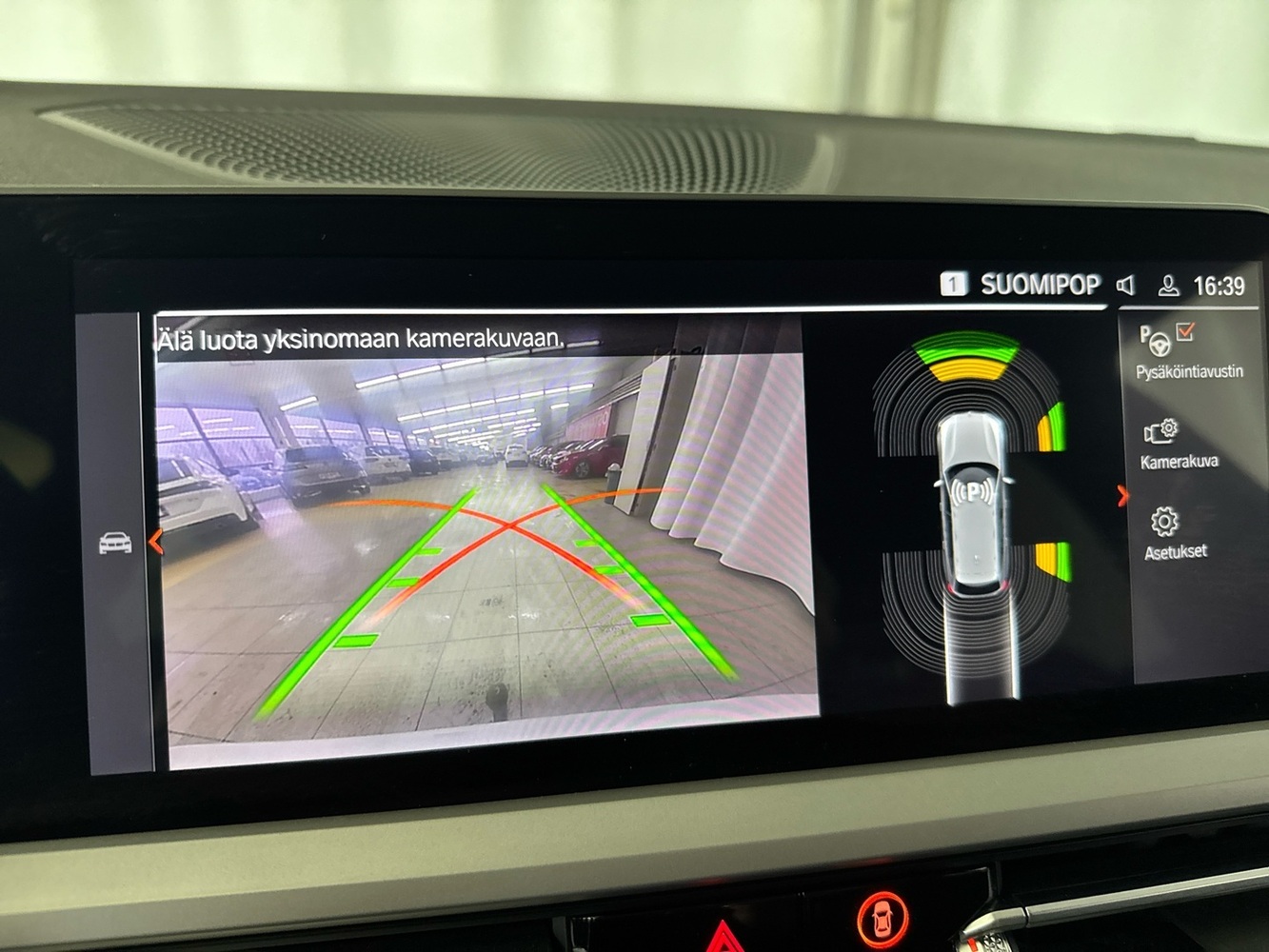 BMW 320 vaihtoauto