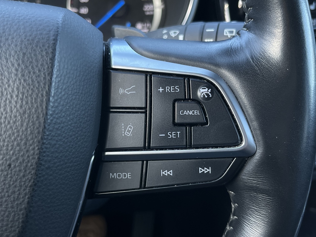 Toyota Land Cruiser vaihtoauto