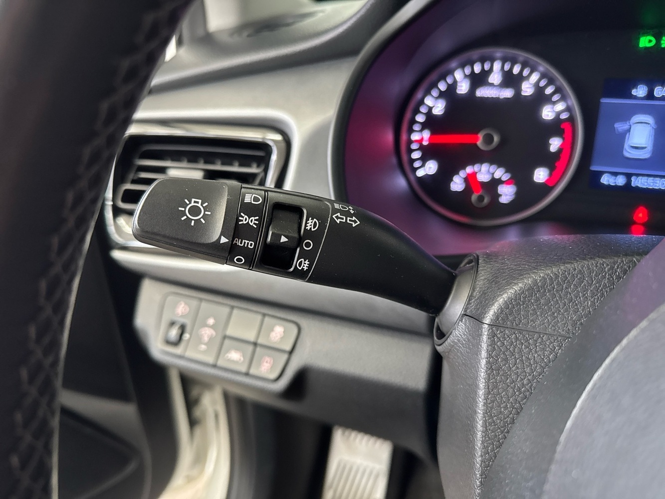 Kia Rio vaihtoauto