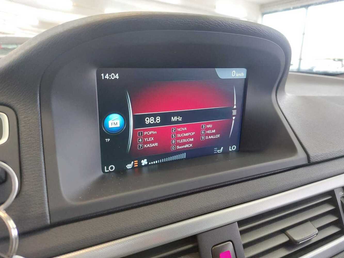Volvo V70 vaihtoauto