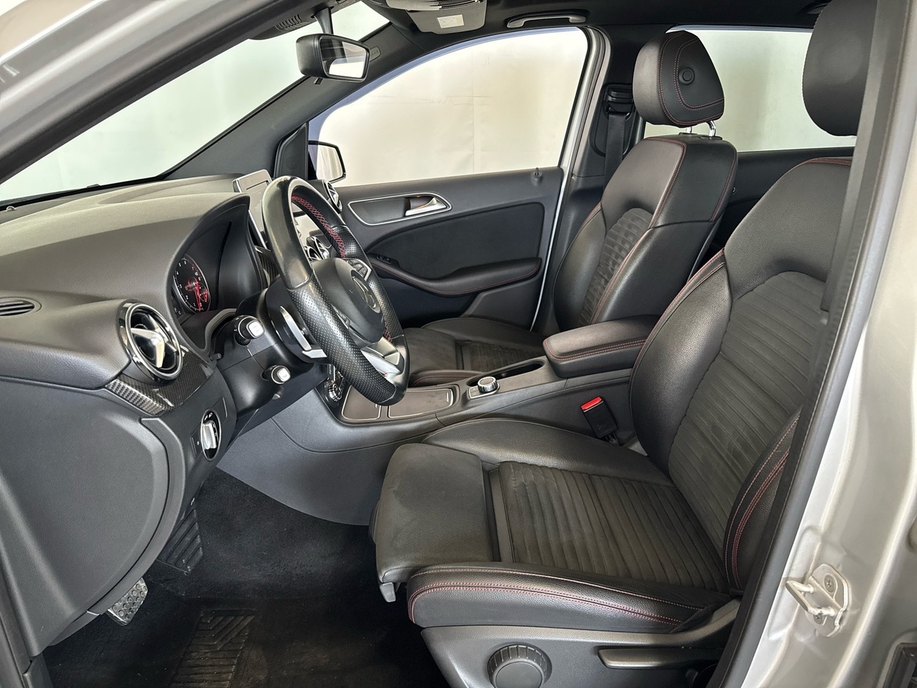 Mercedes-Benz B vaihtoauto