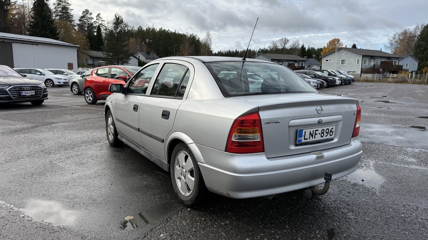 Opel Astra vaihtoauto
