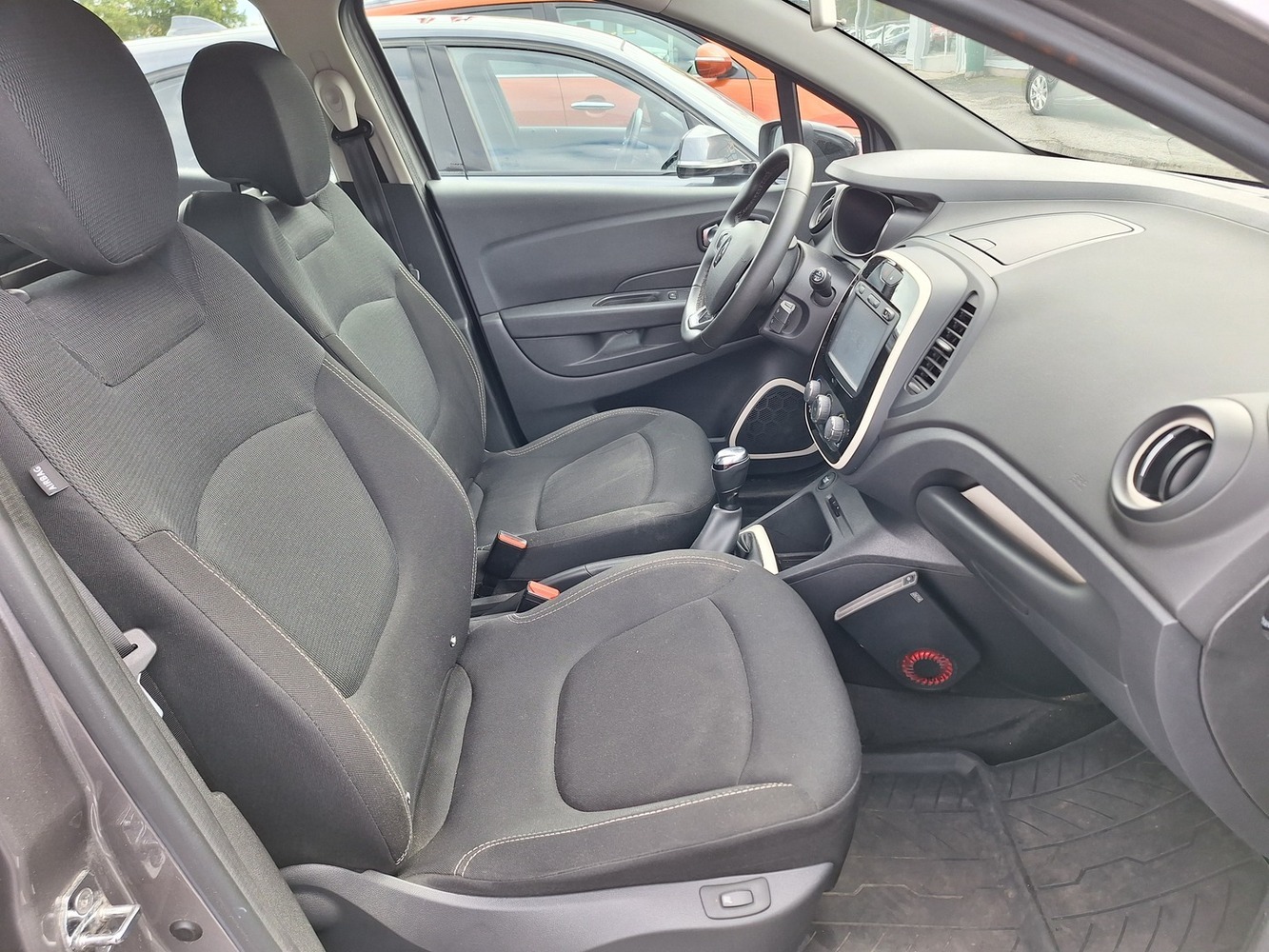 Renault Captur vaihtoauto