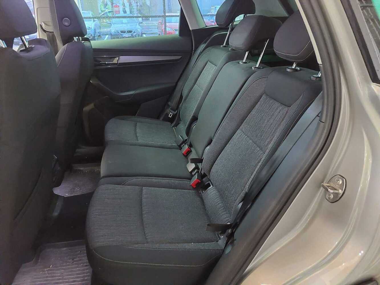 Skoda Karoq vaihtoauto