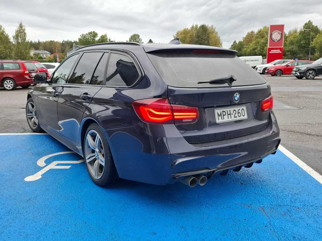 BMW 318 vaihtoauto