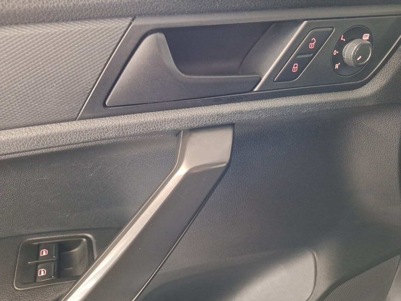 Volkswagen Caddy Maxi vaihtoauto