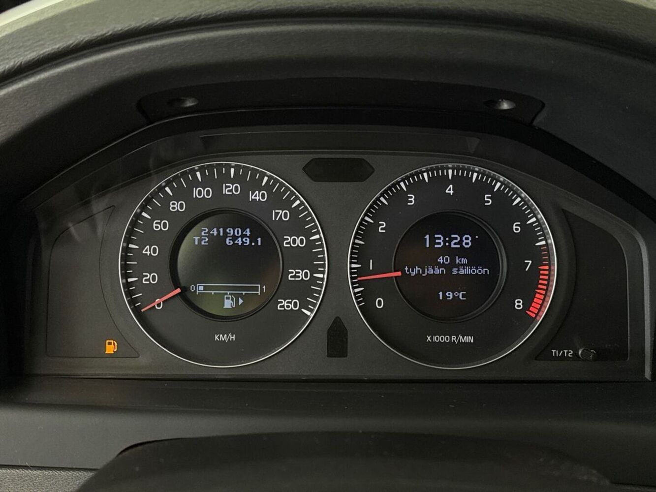 Volvo V70 vaihtoauto