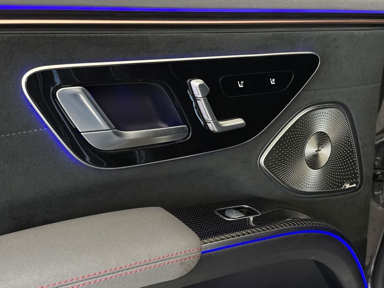 Mercedes-Benz EQS vaihtoauto
