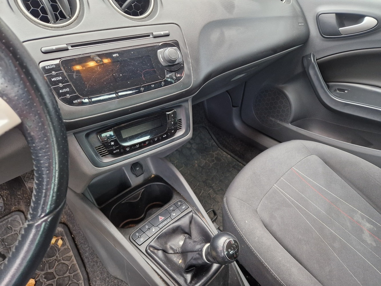 SEAT Ibiza vaihtoauto
