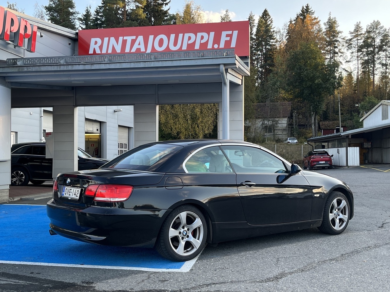 BMW 320 vaihtoauto