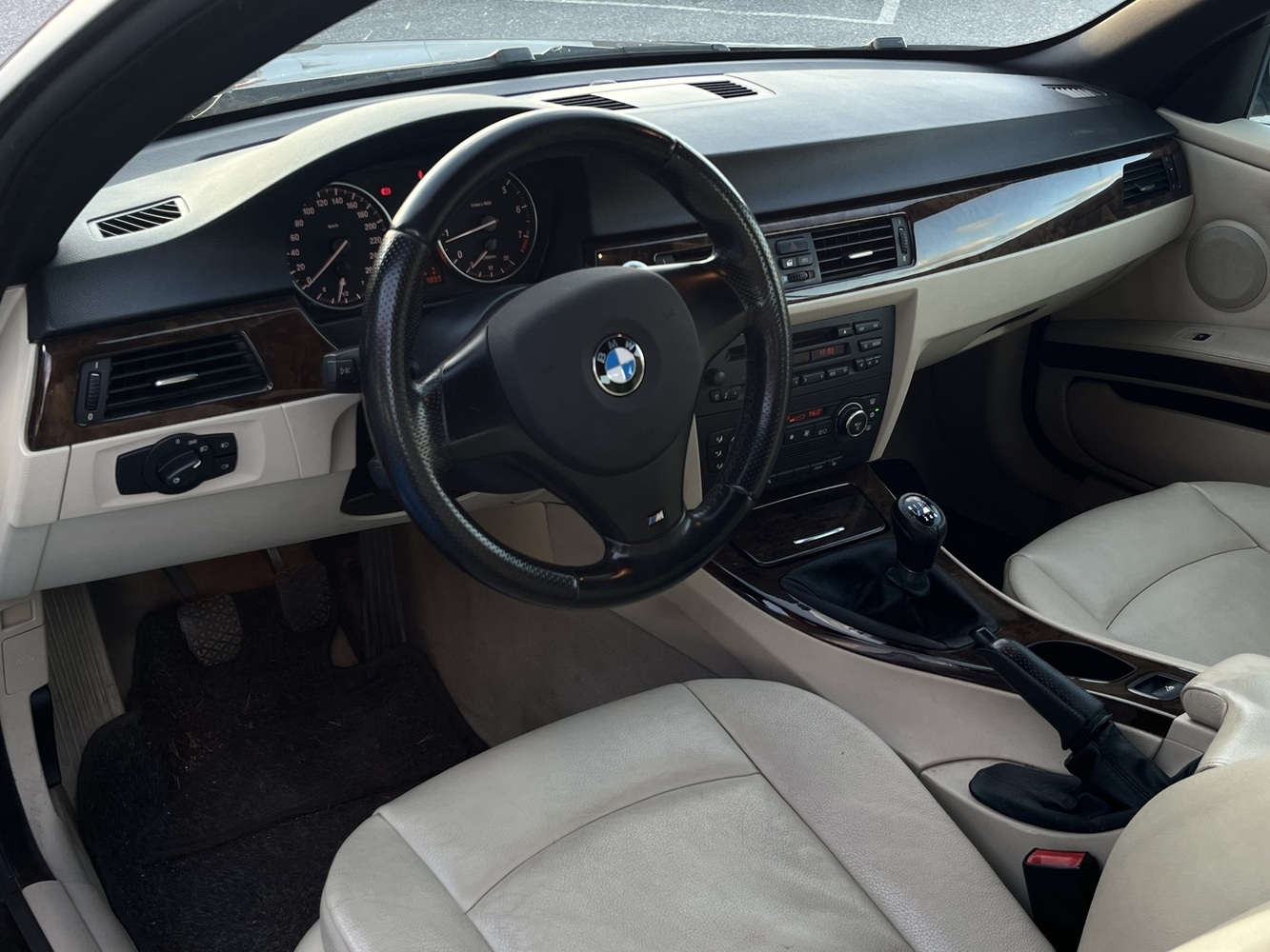 BMW 320 vaihtoauto