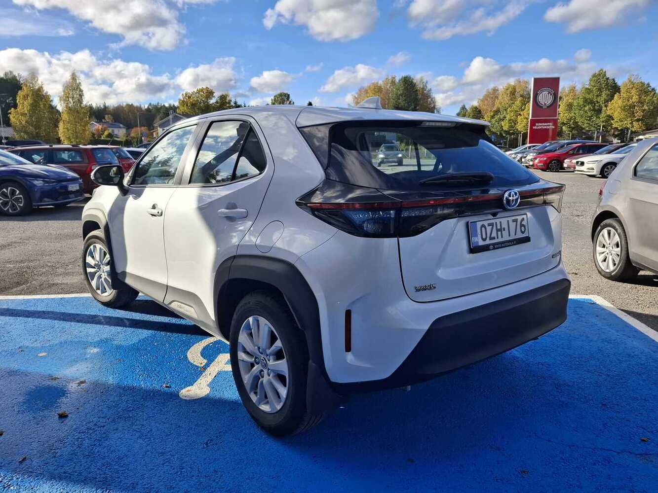 Toyota Yaris Cross vaihtoauto