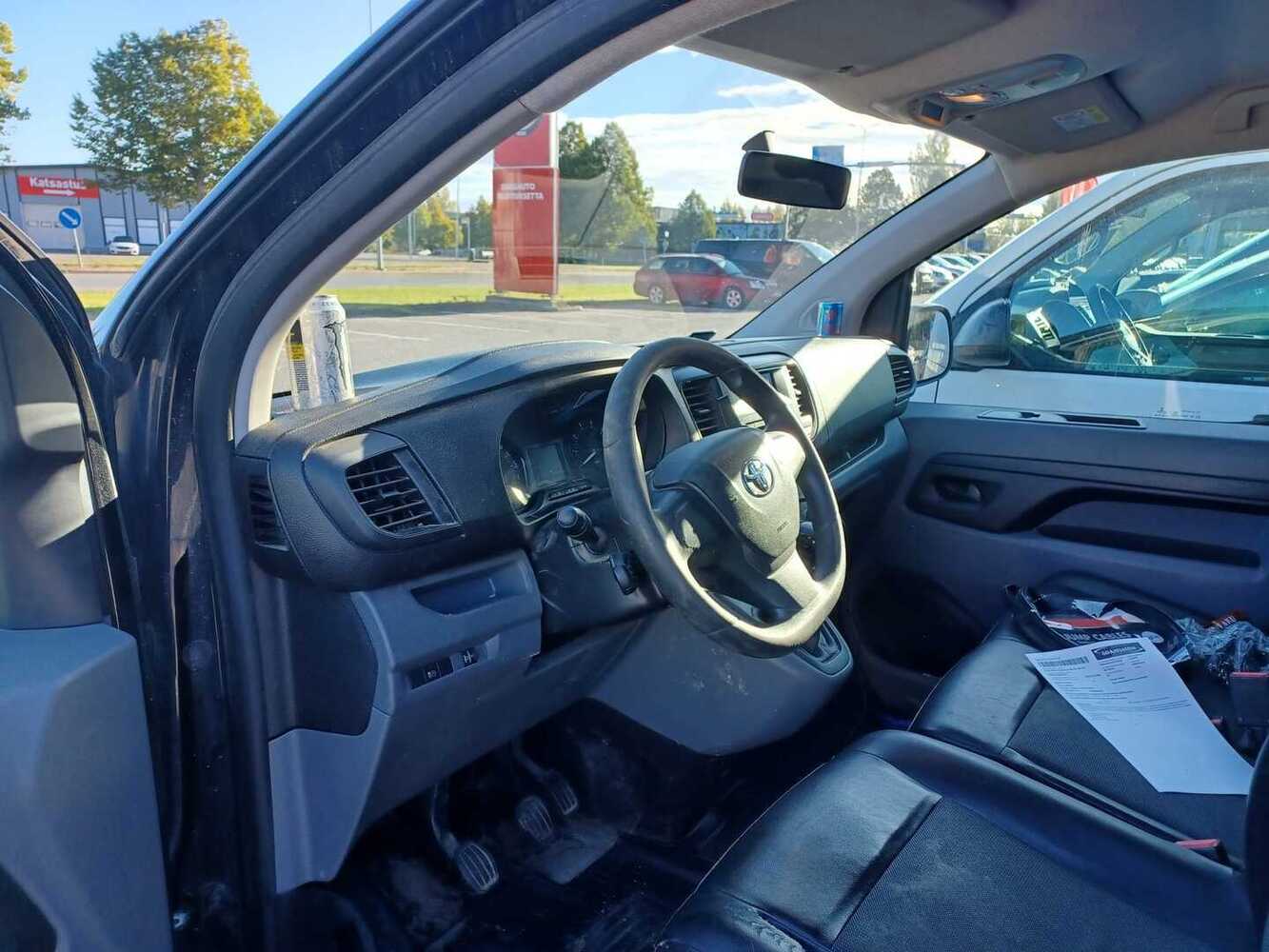 Toyota Proace vaihtoauto