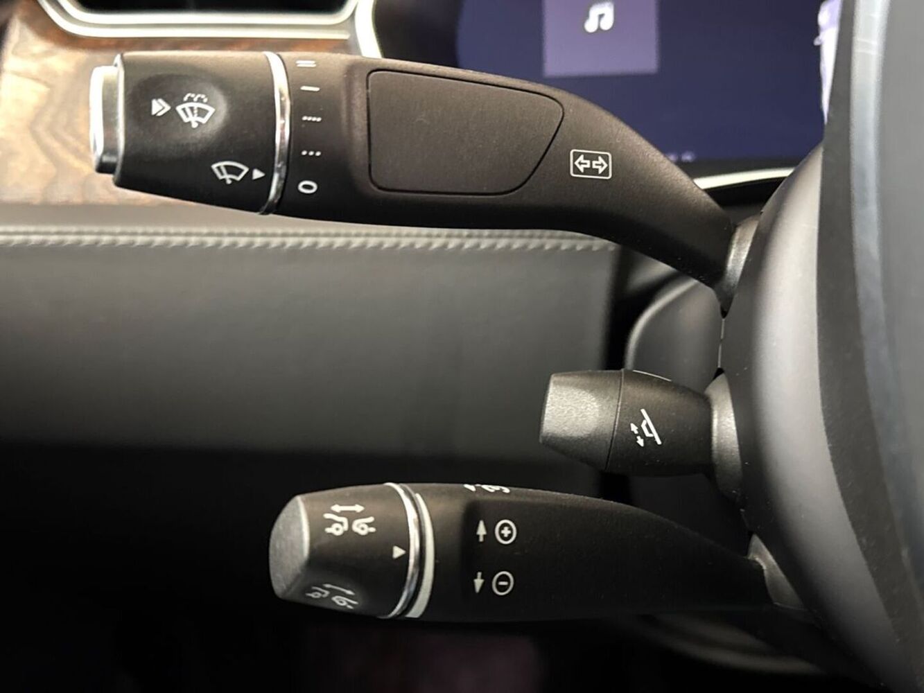 Tesla Model X vaihtoauto