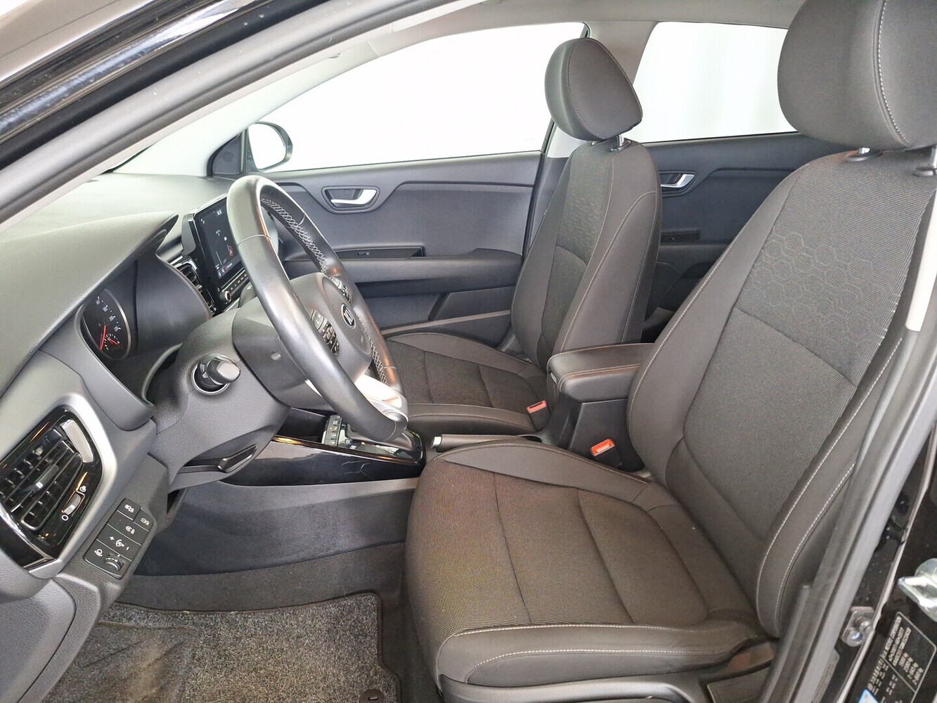 Kia Rio vaihtoauto