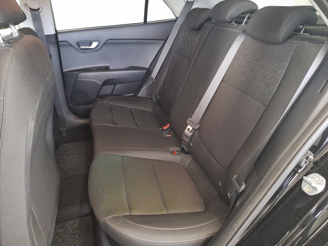 Kia Rio vaihtoauto