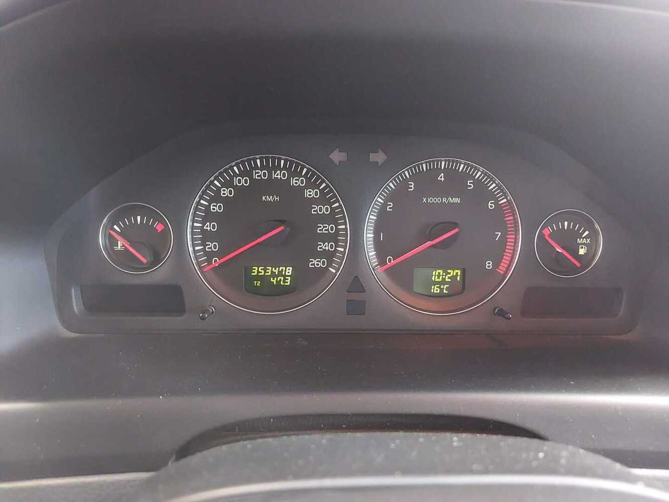 Volvo V70 vaihtoauto