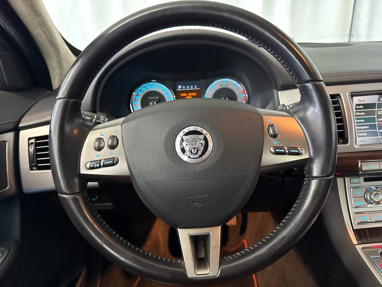 Jaguar XF vaihtoauto