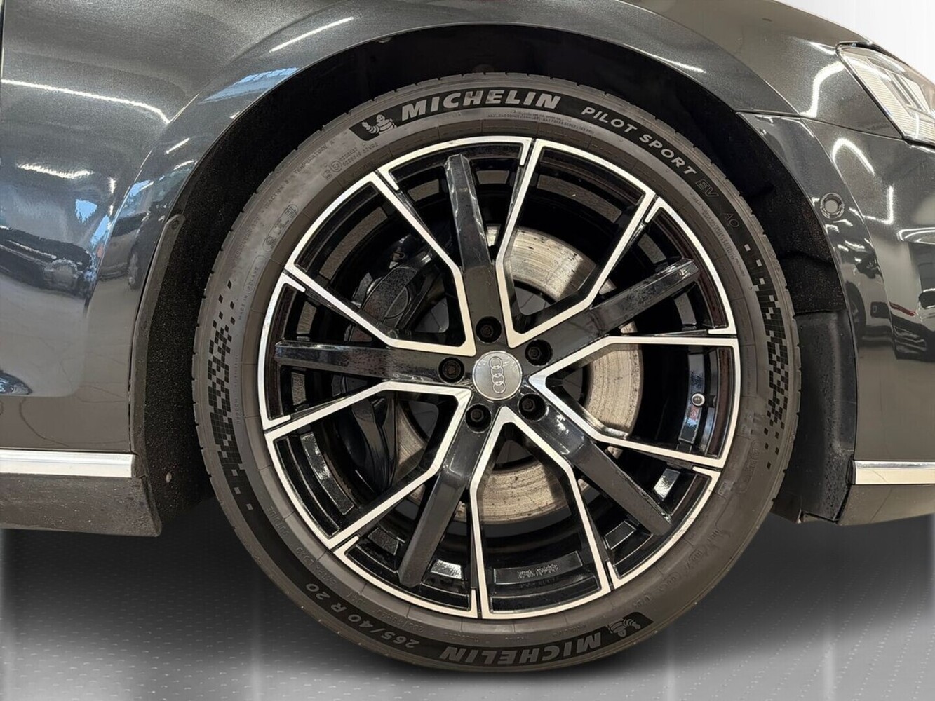 Audi A8 vaihtoauto