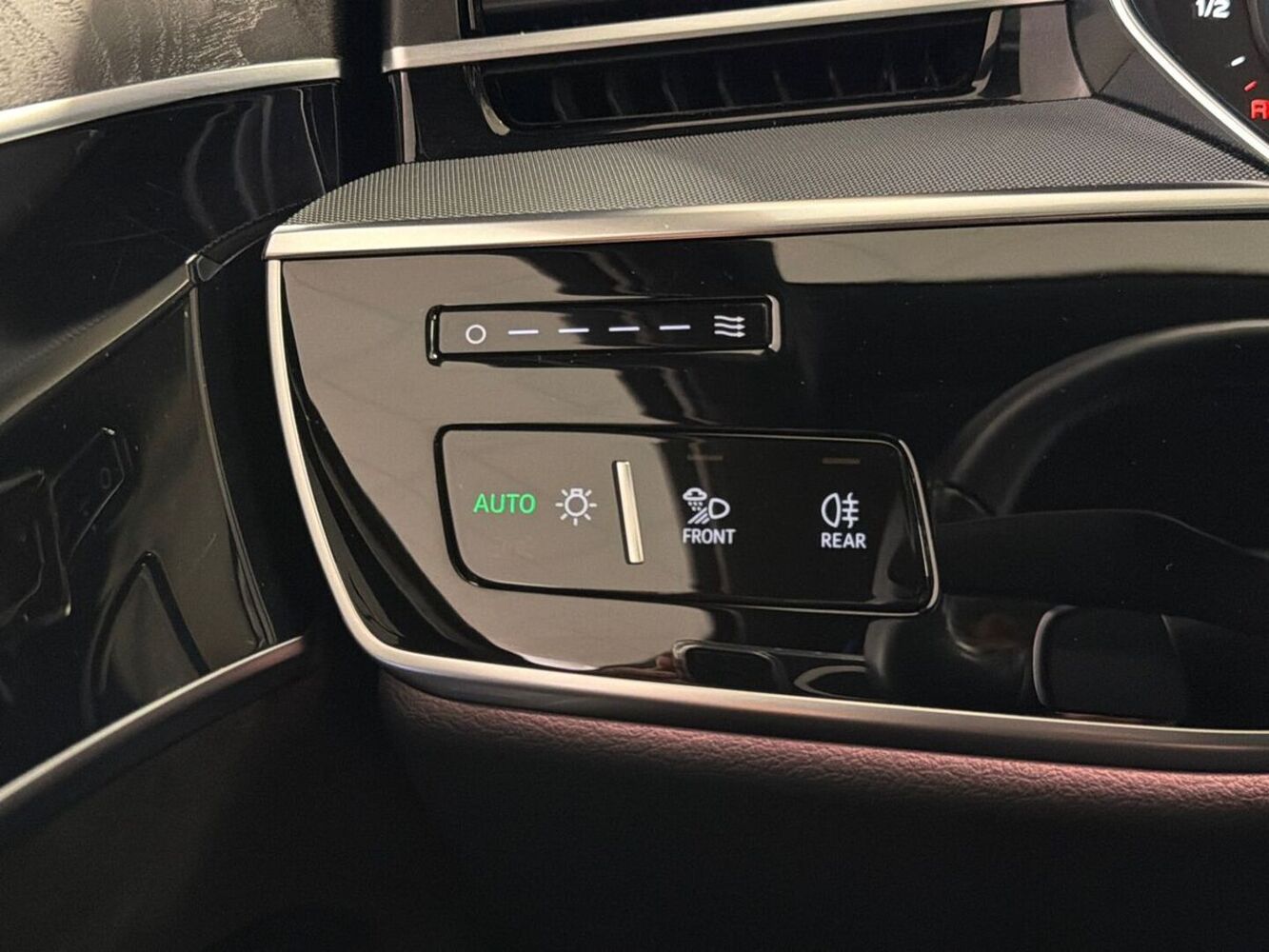 Audi A8 vaihtoauto