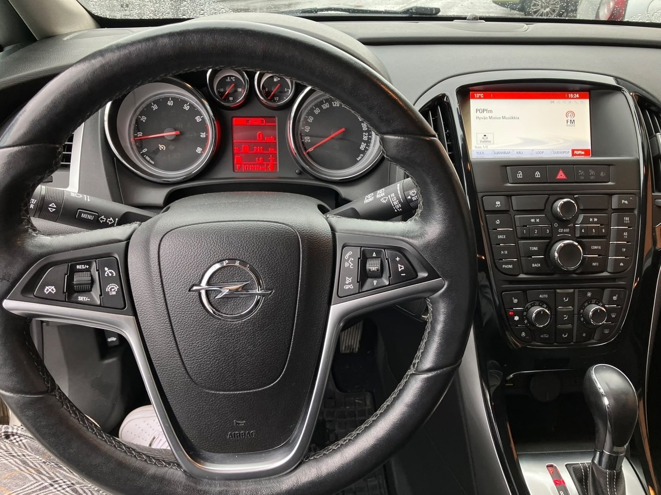 Opel Astra vaihtoauto