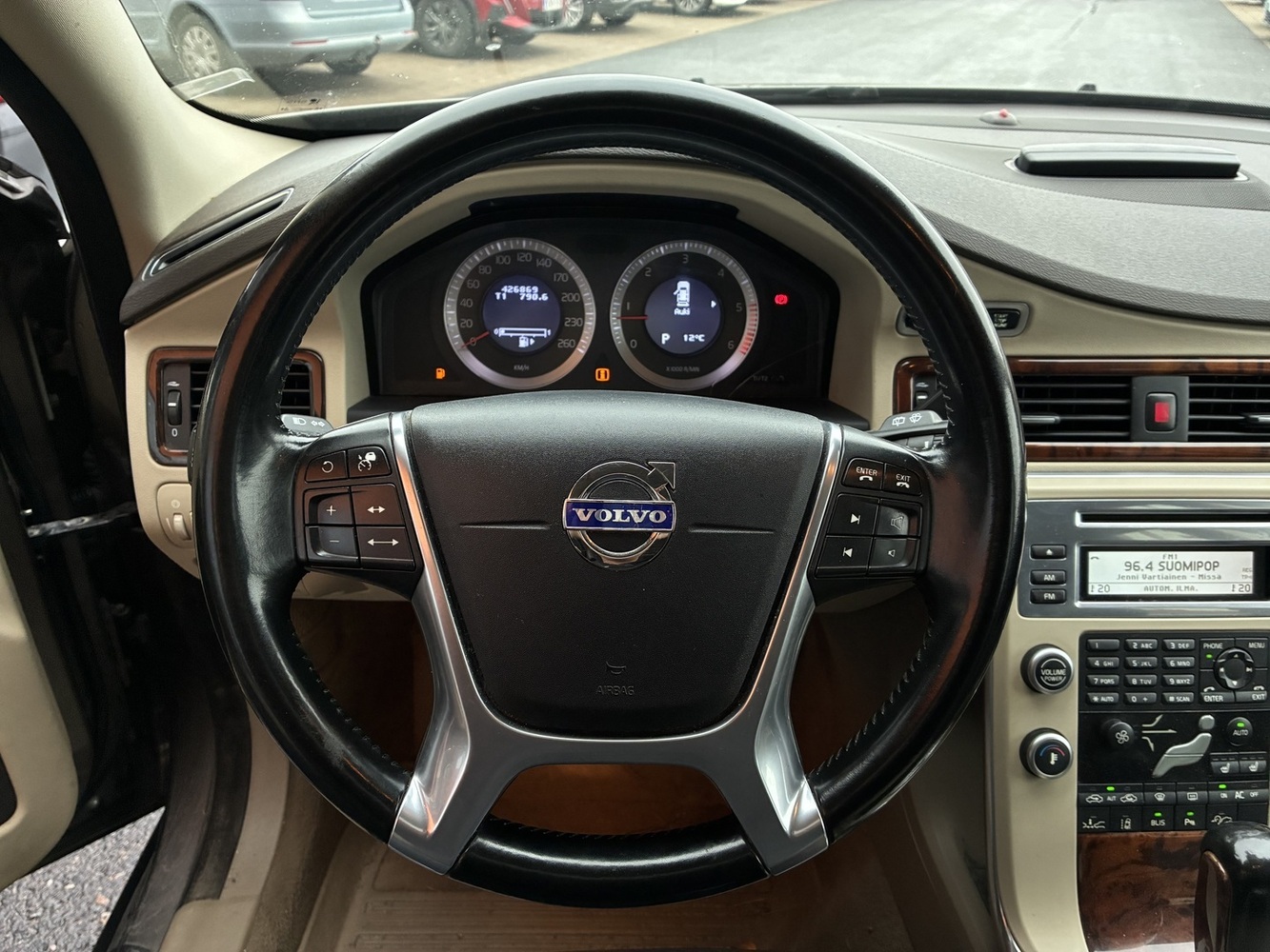 Volvo XC70 vaihtoauto