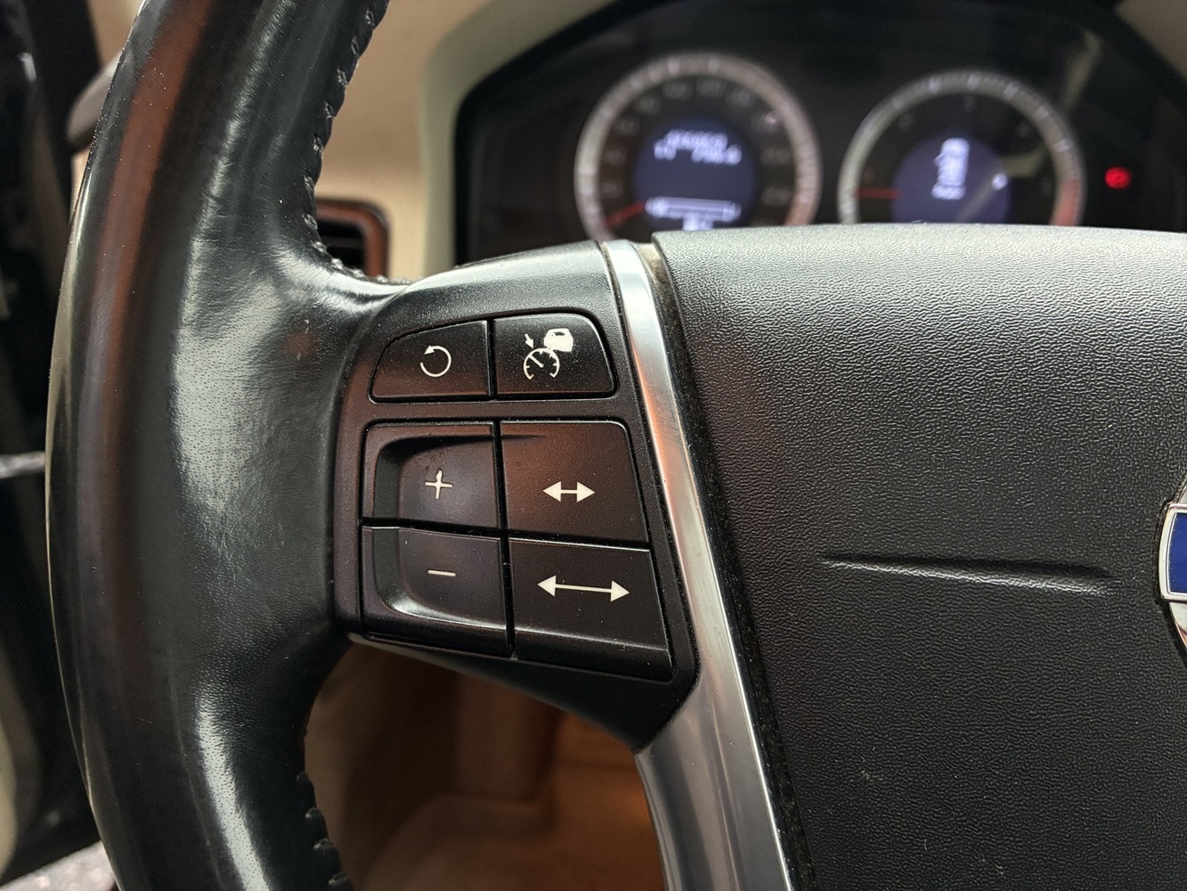 Volvo XC70 vaihtoauto
