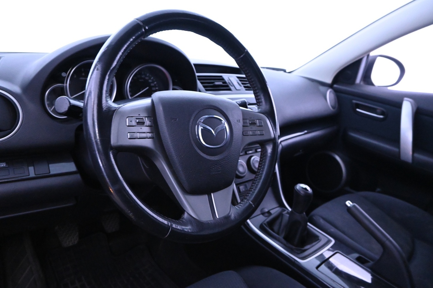 Mazda 6 vaihtoauto