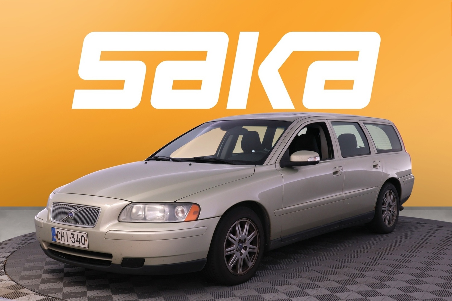 Volvo V70 vaihtoauto