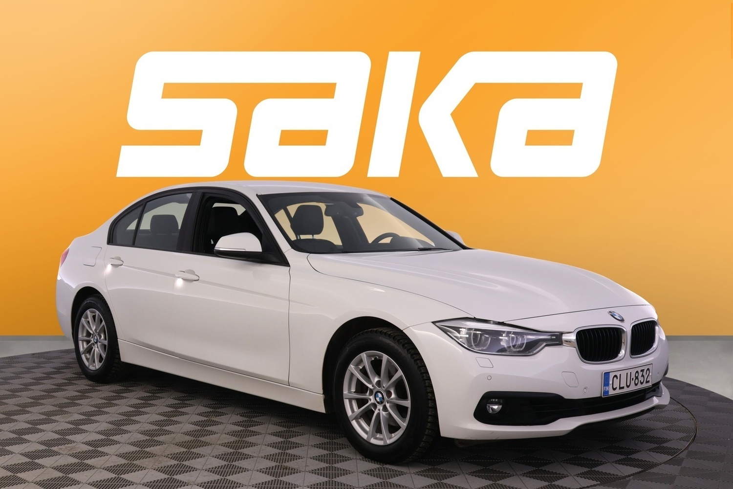 BMW 320 vaihtoauto
