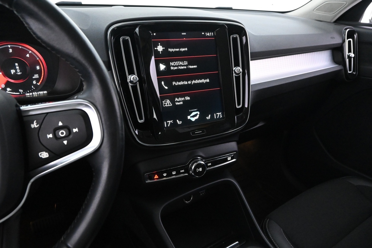 Volvo XC40 vaihtoauto