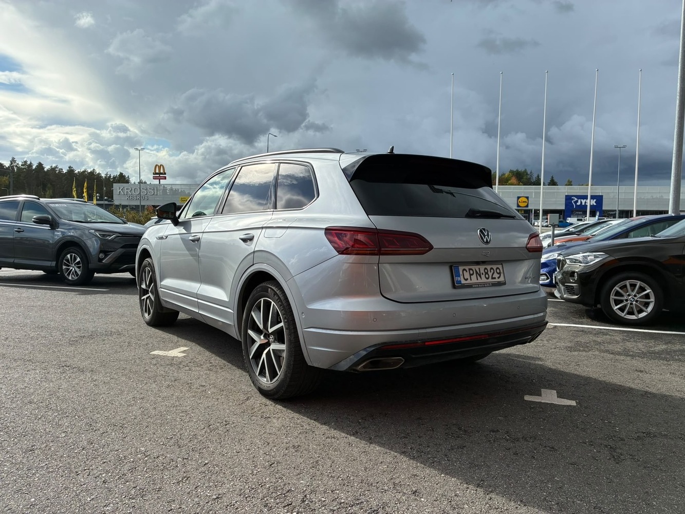 Volkswagen Touareg vaihtoauto
