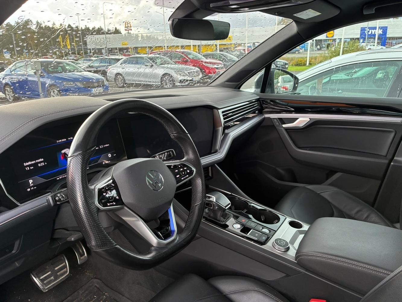 Volkswagen Touareg vaihtoauto