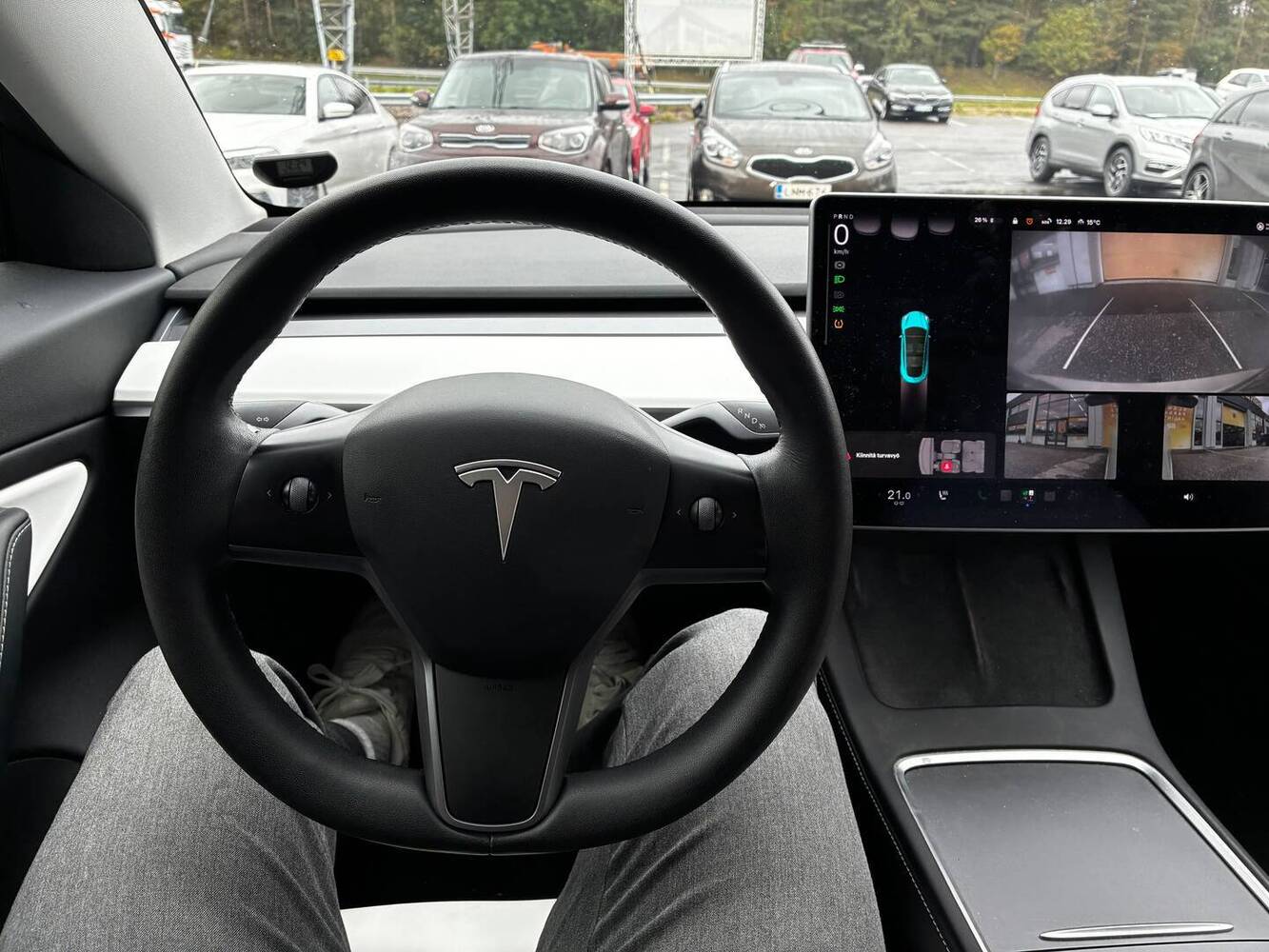 Tesla Model 3 vaihtoauto