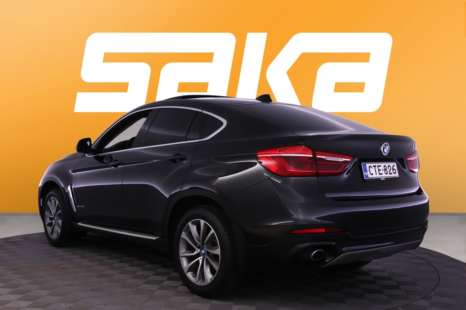 BMW X6 vaihtoauto